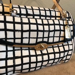 Coach Bag - Ivory / of white and black